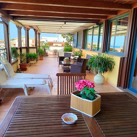 "Appartamento Del Mare Gliaca" Con Vista Isole Eolie,Ampia Terrazza,Wifi E Parcheggio Privato Gratuito Piraino Exterior photo