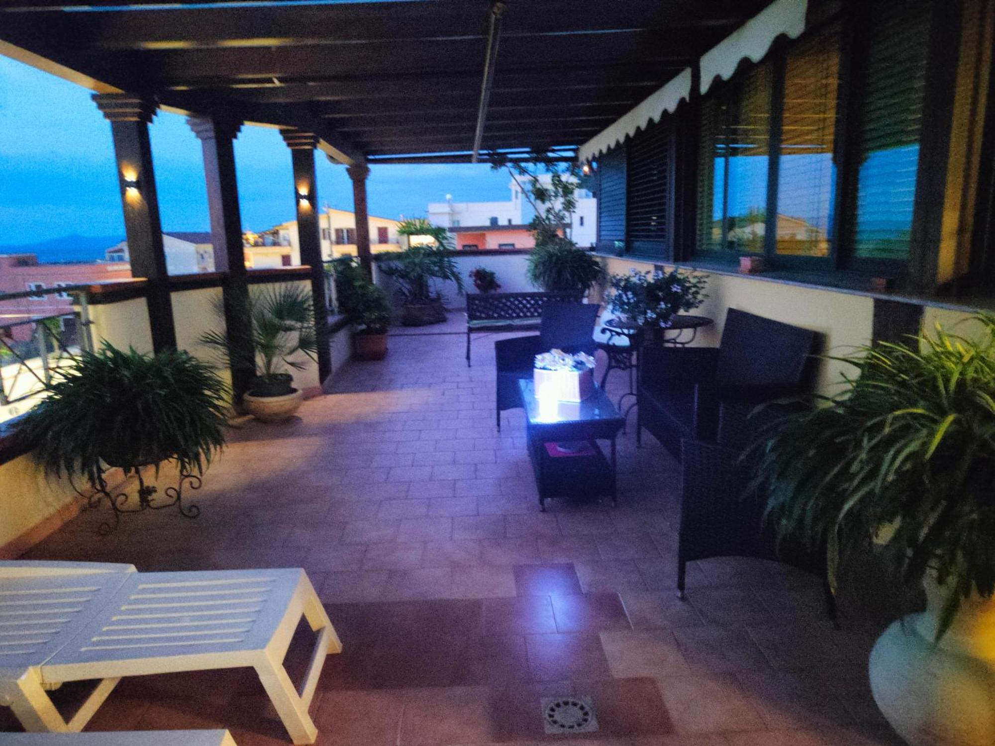 "Appartamento Del Mare Gliaca" Con Vista Isole Eolie,Ampia Terrazza,Wifi E Parcheggio Privato Gratuito Piraino Exterior photo